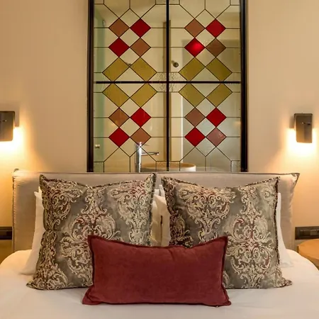 Elg Contessa Boutique خانيا