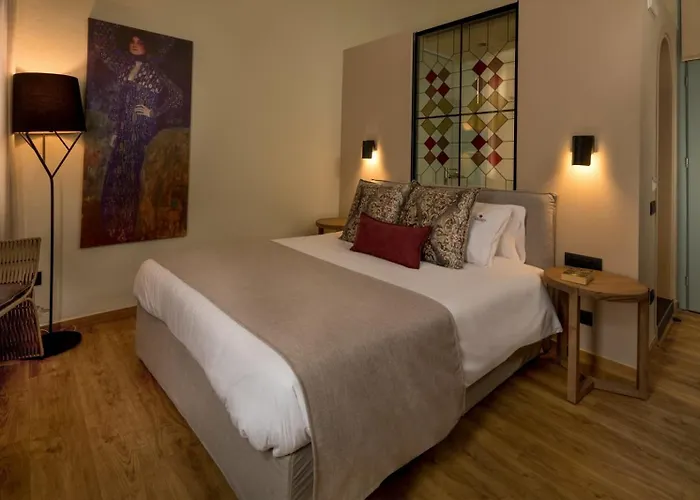 Elg Contessa Boutique Hotel 4*