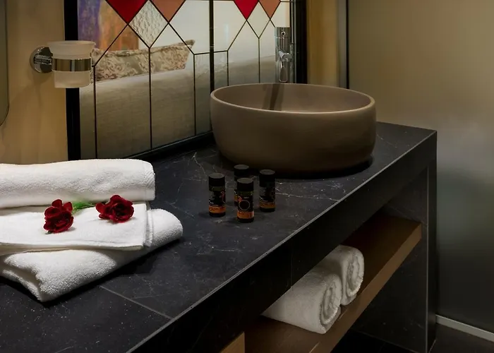 Hotel Elg Contessa Boutique 4*