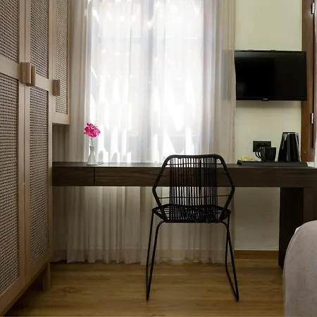 מלון Elg Contessa Boutique 4*