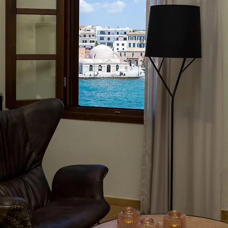 Elg Contessa Boutique