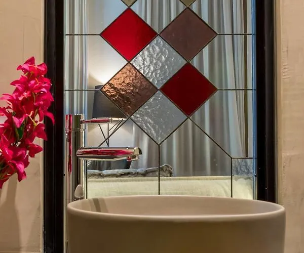 Elg Contessa Boutique Hotel